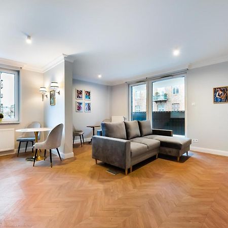 Stara Praga Superior Apartment Варшава Екстер'єр фото