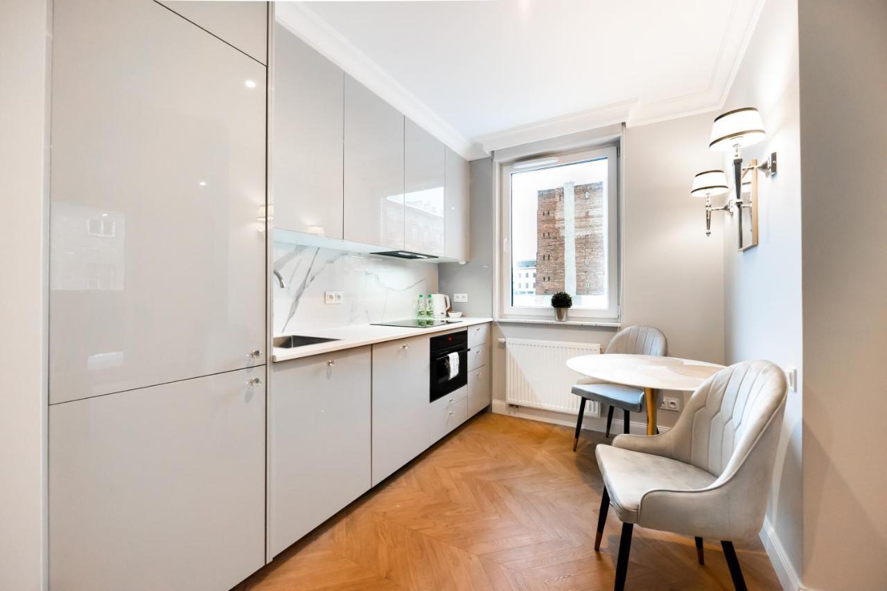 Stara Praga Superior Apartment Варшава Екстер'єр фото