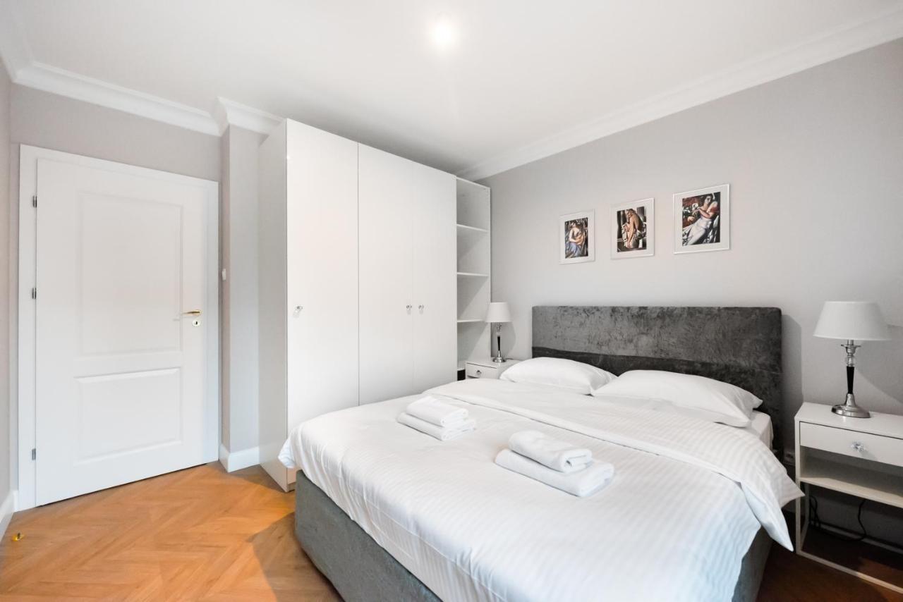 Stara Praga Superior Apartment Варшава Екстер'єр фото