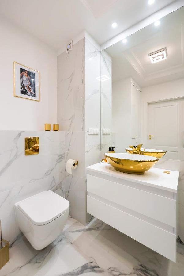 Stara Praga Superior Apartment Варшава Екстер'єр фото